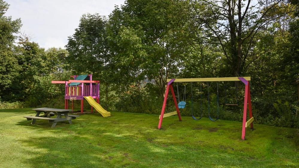 Seven Springs 3 Bedroom Standard Townhouse, Sleeps 11! * Champion