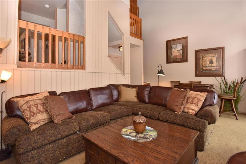 Seven Springs 3 Bedroom Standard Townhouse, Sleeps 11! Champion